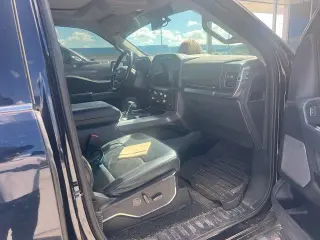 Ford F-150 2023 4x4 Lariat 4dr SuperCrew 6.5 ft. SB