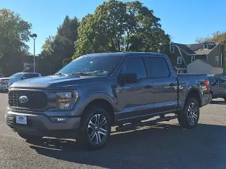 Ford F-150 2023 4x4 XL 4dr SuperCrew 5.5 ft. SB