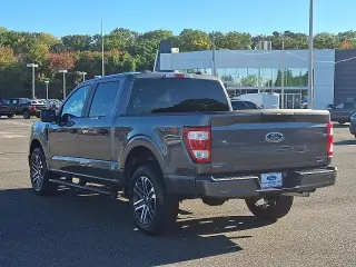Ford F-150 2023 4x4 XL 4dr SuperCrew 5.5 ft. SB