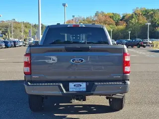 Ford F-150 2023 4x4 XL 4dr SuperCrew 5.5 ft. SB