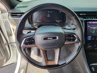 Jeep Grand Cherokee L 2021 4x4 Summit 4dr SUV