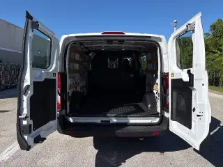 Ford Transit 2025 250 3dr SWB Low Roof Cargo Van