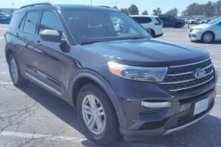 Ford Explorer 2023 XLT SUV de 4 puertas