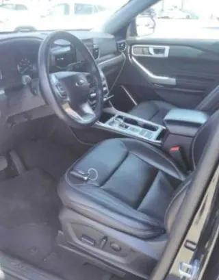 Ford Explorer 2023 XLT SUV de 4 puertas