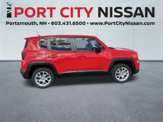 Jeep Renegade 2023 4x4 Latitude 4dr SUV