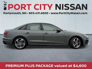 Audi A4 2023 AWD quattro S line Premium Plus 45 TFSI 4dr Sedán