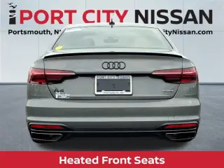 Audi A4 2023 AWD quattro S line Premium Plus 45 TFSI 4dr Sedán