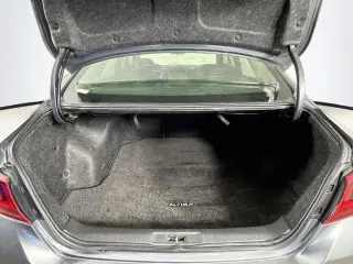 Nissan Altima 2018 2.5 SR 4dr Sedán