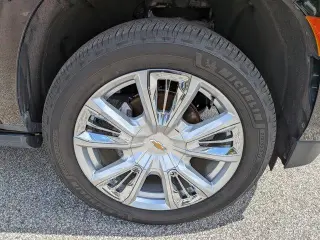Chevrolet Suburban 2021 4x4 High Country 4dr SUV