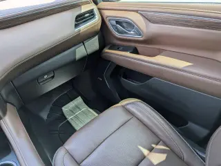Chevrolet Suburban 2021 4x4 High Country 4dr SUV