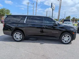 Chevrolet Suburban 2021 4x4 High Country 4dr SUV