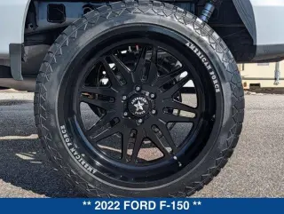 Ford F-150 2022 4x4 XLT 4dr SuperCrew 5.5 ft. SB