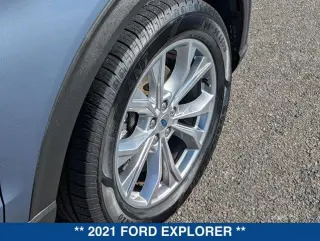 Ford Explorer 2021 AWD XLT 4dr SUV