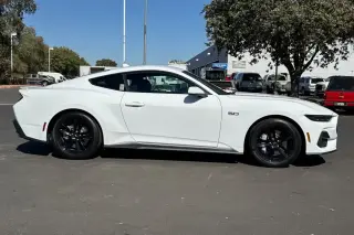 Ford Mustang 2026 GT 2d Fastback