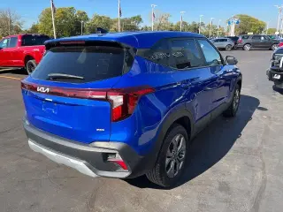 Kia Seltos 2024 AWD LX 4dr SUV