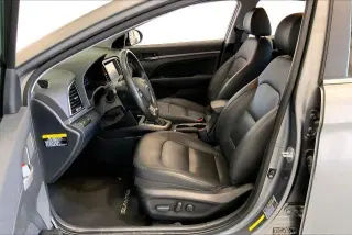 Hyundai ELANTRA 2017 SE 4dr Sedán 6M