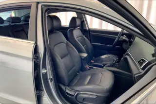 Hyundai ELANTRA 2017 SE 4dr Sedán 6M