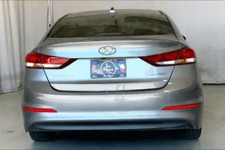Hyundai ELANTRA 2017 SE 4dr Sedán 6M