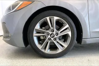 Hyundai ELANTRA 2017 SE 4dr Sedán 6M