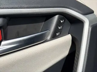 Toyota RAV4 Híbrido 2024 AWD Limited 4 puertas SUV