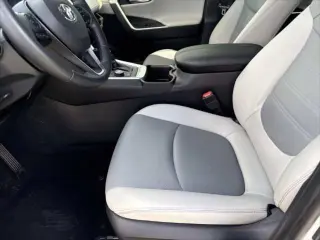 Toyota RAV4 Híbrido 2024 AWD Limited 4 puertas SUV