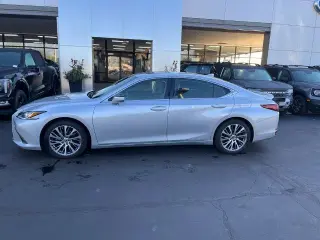 Lexus ES 300h 2019 de lujo 4 puertas Sedán