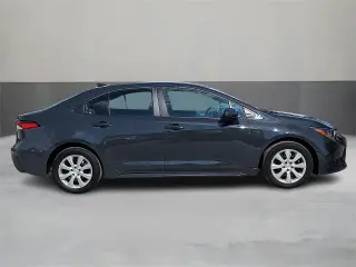 Toyota Corolla 2025 LE 4dr Sedán