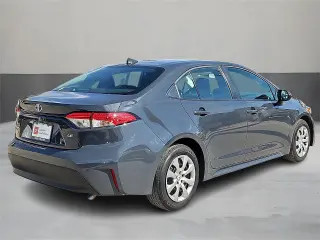 Toyota Corolla 2025 LE 4dr Sedán