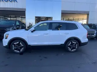 Kia Telluride 2024 AWD S 4dr SUV