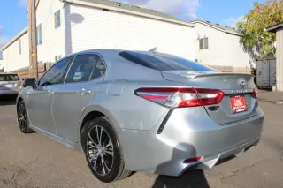 2020 Toyota Camry XSE 4D Sedan