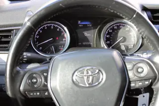 2020 Toyota Camry XSE 4D Sedan