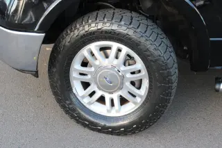 2009 Ford F-150 4WD SuperCab 145" Lariat