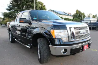2009 Ford F-150 4WD SuperCab 145" Lariat