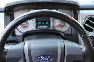 2009 Ford F-150 4WD SuperCab 145" Lariat