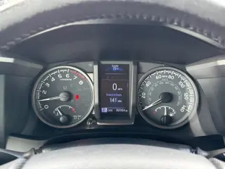 2020 Toyota Tacoma 2WD SR5 Double Cab 5' Bed V6 AT (Natl)