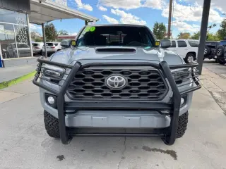 2020 Toyota Tacoma 2WD SR5 Double Cab 5' Bed V6 AT (Natl)