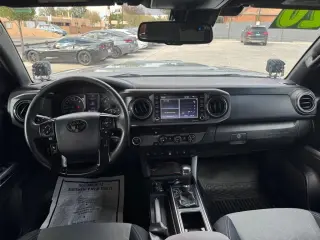 2020 Toyota Tacoma 2WD SR5 Double Cab 5' Bed V6 AT (Natl)
