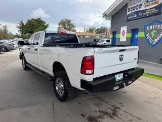 2017 RAM 2500 Tradesman 4x4 Crew Cab 8' Box