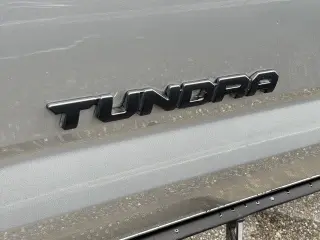 Toyota Tundra 2022 4x2 SR5 4dr CrewMax Cab Pickup SB