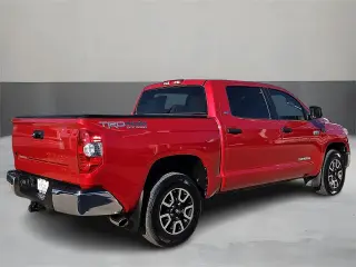 Toyota Tundra 2016 4x4 TRD Pro 4dr CrewMax Cab Pickup SB (5.7L V8 FFV)
