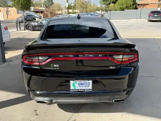 2015 Dodge Charger 4dr Sdn RT RWD