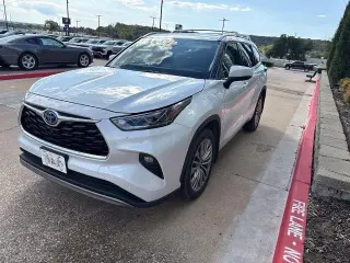 Toyota Highlander Hybrid 2022 AWD Platinum 4dr SUV