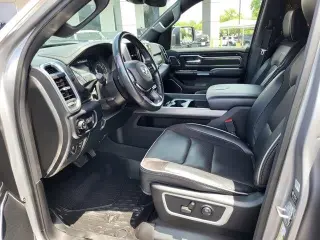 Ram 1500 2021 4x4 Laramie 4dr Crew Cab 5.6 ft. SB Pickup