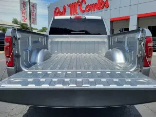Ram 1500 2021 4x4 Laramie 4dr Crew Cab 5.6 ft. SB Pickup