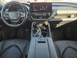 Toyota Grand Highlander 2024 AWD XLE 4dr SUV