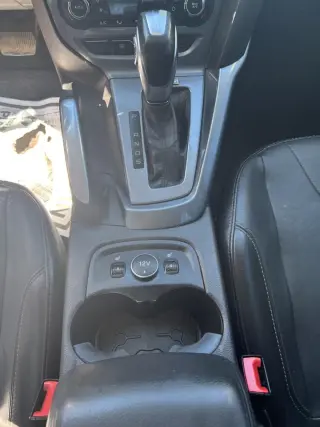 2014 Ford Focus 5dr HB Titanium
