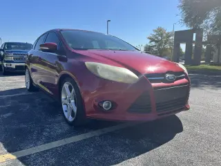 2014 Ford Focus 5dr HB Titanium