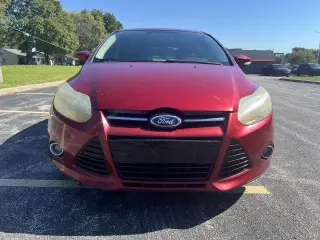 2014 Ford Focus 5dr HB Titanium