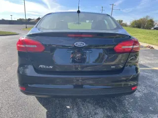 2017 Ford Focus SE Sedan