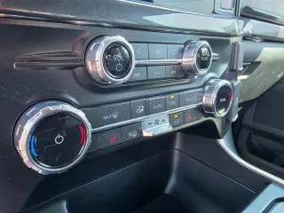 2022 Ford F-150 XLT 4WD SuperCrew 5.5' Box